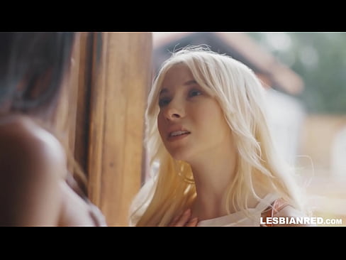 ❤️ La noia torna a casa uns mesos després i s'acaba menjant el cony de la seva madrastra ❌ Vídeo porno al ca.nastypornpics-com.ru ❌️