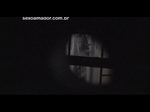 ❤️ Blondie és gravada en secret per un voyeur del barri amagat darrere de maons buits ❌ Vídeo porno al ca.nastypornpics-com.ru ❌️